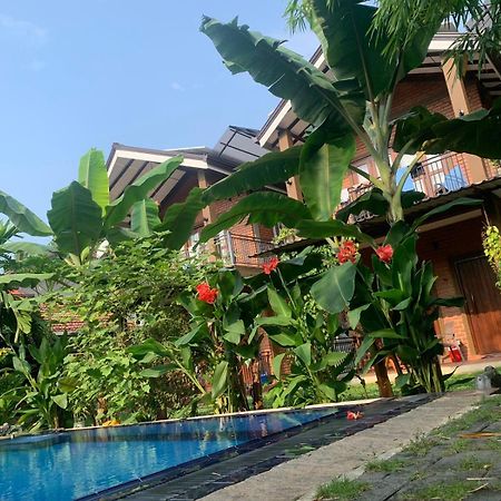 Millet'S Food Company And Cooking Center Hotel เนกอมโบ ภายนอก รูปภาพ